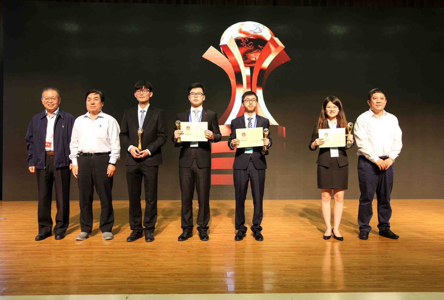 中国石油大学毕业证(中国石油大学毕业证查询)
